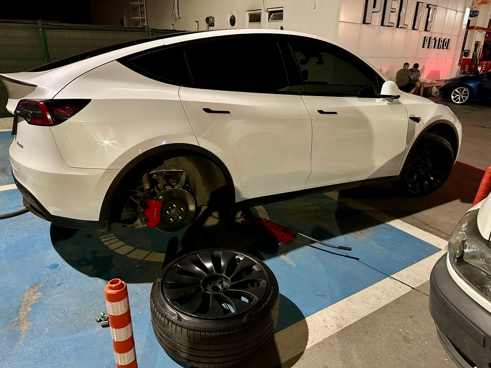 Adana mobil lastikçi gece servisi